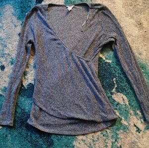 ✨Maternity/Nursing sweater